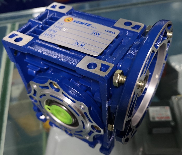 自鎖蝸輪減速機(jī)